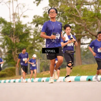 Runner Photo 7543041