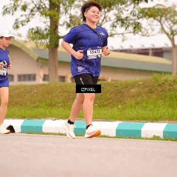Runner Photo 7543047