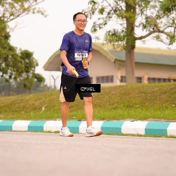 Runner Photo 7543051