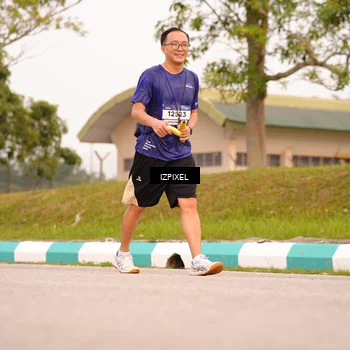 Runner Photo 7543054