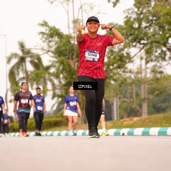 Runner Photo 7543094