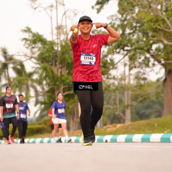 Runner Photo 7543095