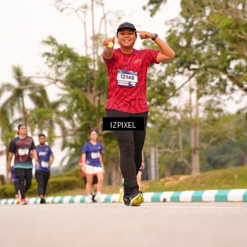 Runner Photo 7543096