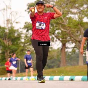 Runner Photo 7543103