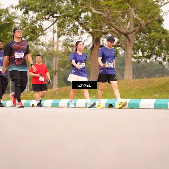 Runner Photo 7543109