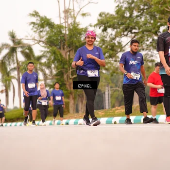Runner Photo 7543112