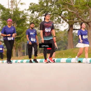 Runner Photo 7543115