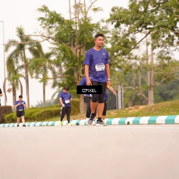 Runner Photo 7543129