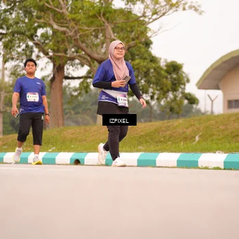 Runner Photo 7543137