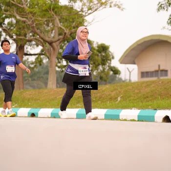 Runner Photo 7543142