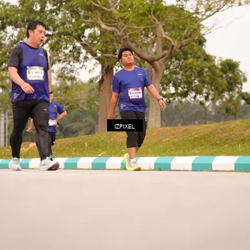 Runner Photo 7543145