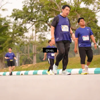 Runner Photo 7543148