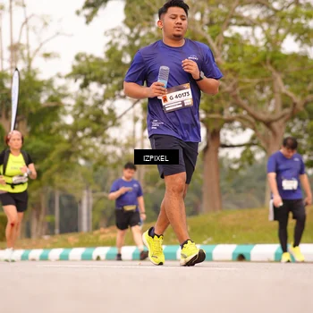 Runner Photo 7543160