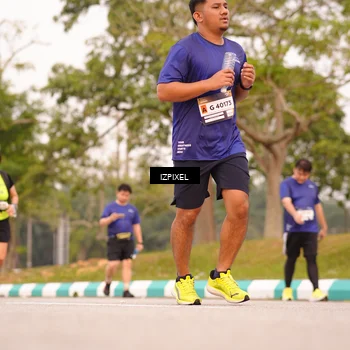 Runner Photo 7543162