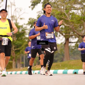 Runner Photo 7543180