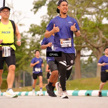 Runner Photo 7543182