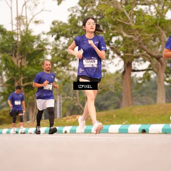 Runner Photo 7543186