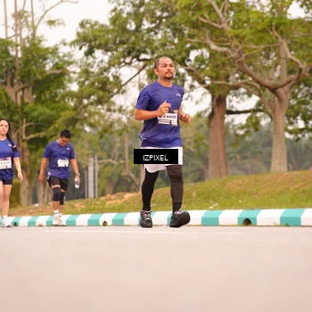 Runner Photo 7543196