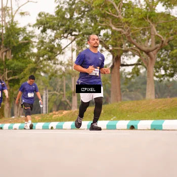 Runner Photo 7543197