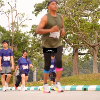 Runner Photo 7543221