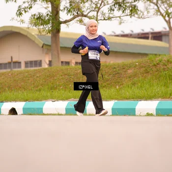 Runner Photo 7543235