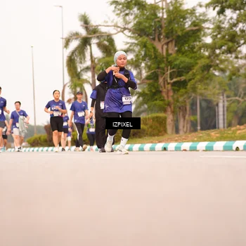 Runner Photo 7543252