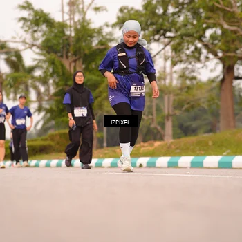Runner Photo 7543256