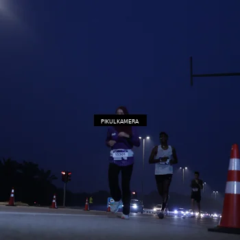 Runner Photo 7543260