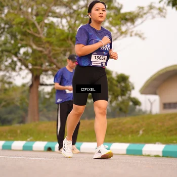 Runner Photo 7543283