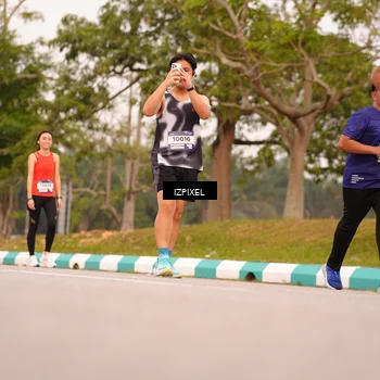 Runner Photo 7543292