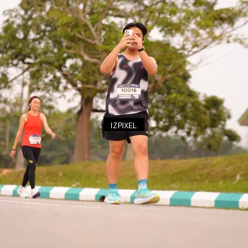 Runner Photo 7543300