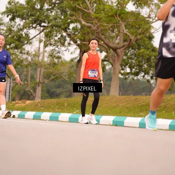 Runner Photo 7543305