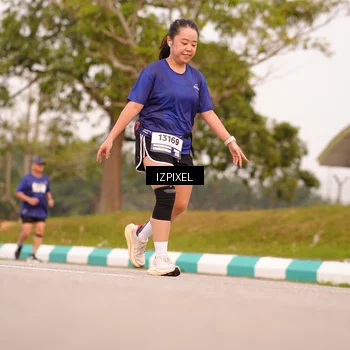 Runner Photo 7543312