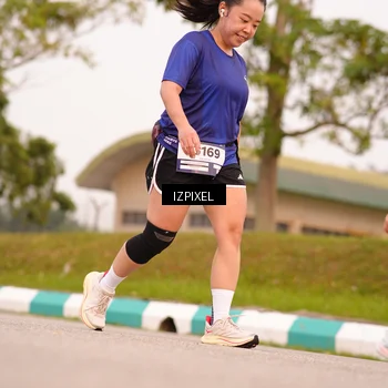 Runner Photo 7543319