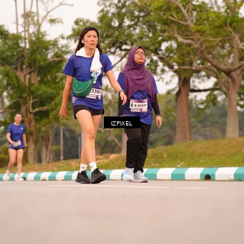 Runner Photo 7543356
