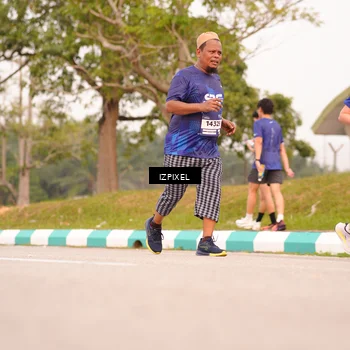 Runner Photo 7543357