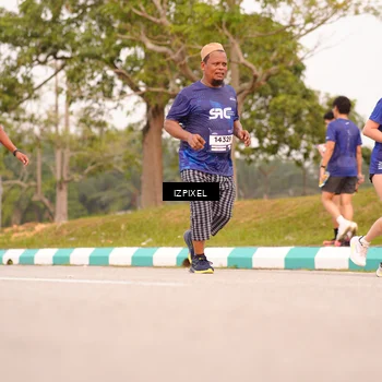 Runner Photo 7543360