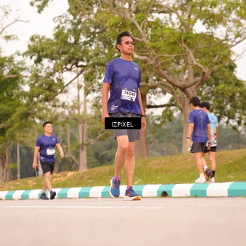 Runner Photo 7543366