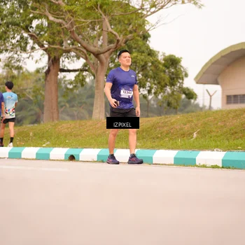Runner Photo 7543368