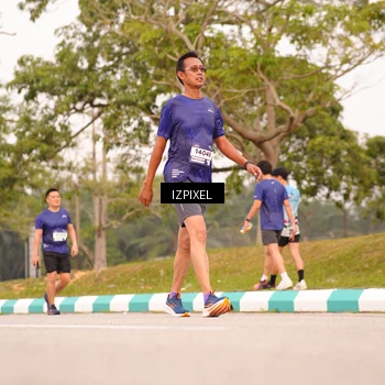 Runner Photo 7543373