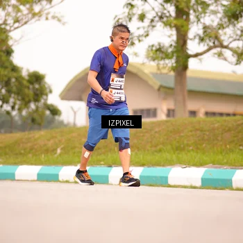 Runner Photo 7543375