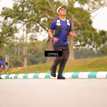 Runner Photo 7543378