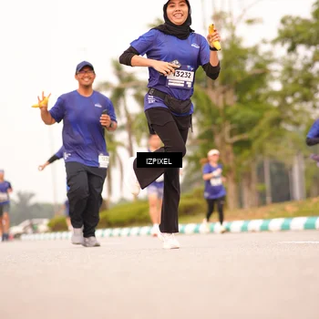 Runner Photo 7543397