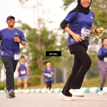 Runner Photo 7543402