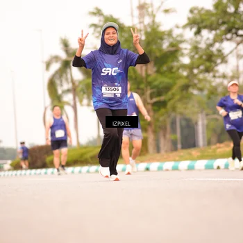 Runner Photo 7543405