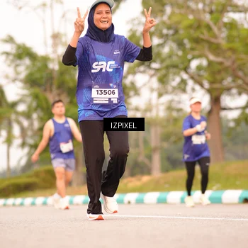 Runner Photo 7543413