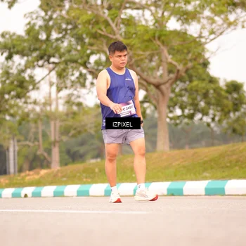 Runner Photo 7543425