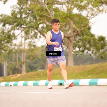 Runner Photo 7543427