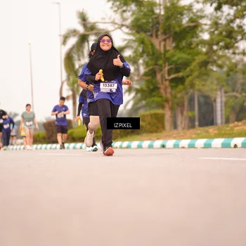 Runner Photo 7543430