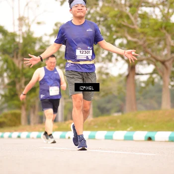 Runner Photo 7543432